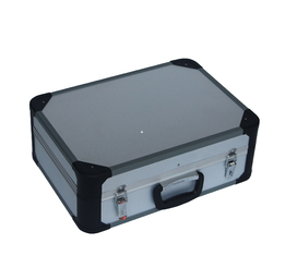 Srebrno-czarna aluminiowa apteczka pierwszej pomocy Aluminiowa walizka lekarska